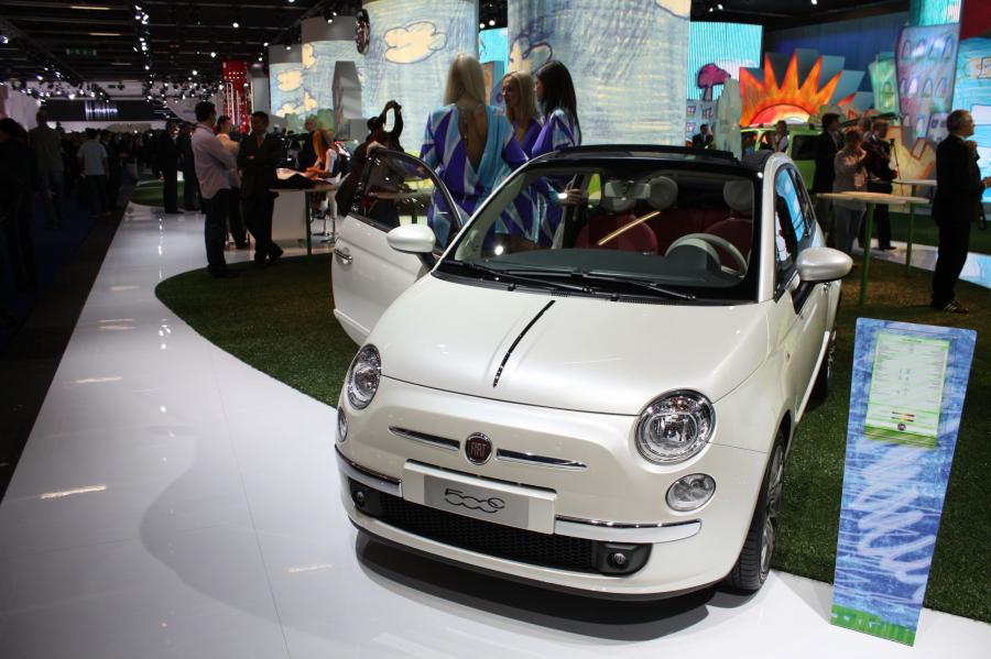  Fiat 500C 2010 года  (фото 20 из 25)